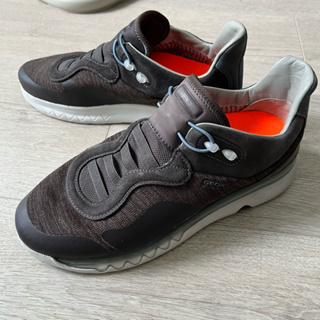 GEOX 男鞋 US10 深咖啡色 全新 真皮混紡布 透氣鞋底設計
