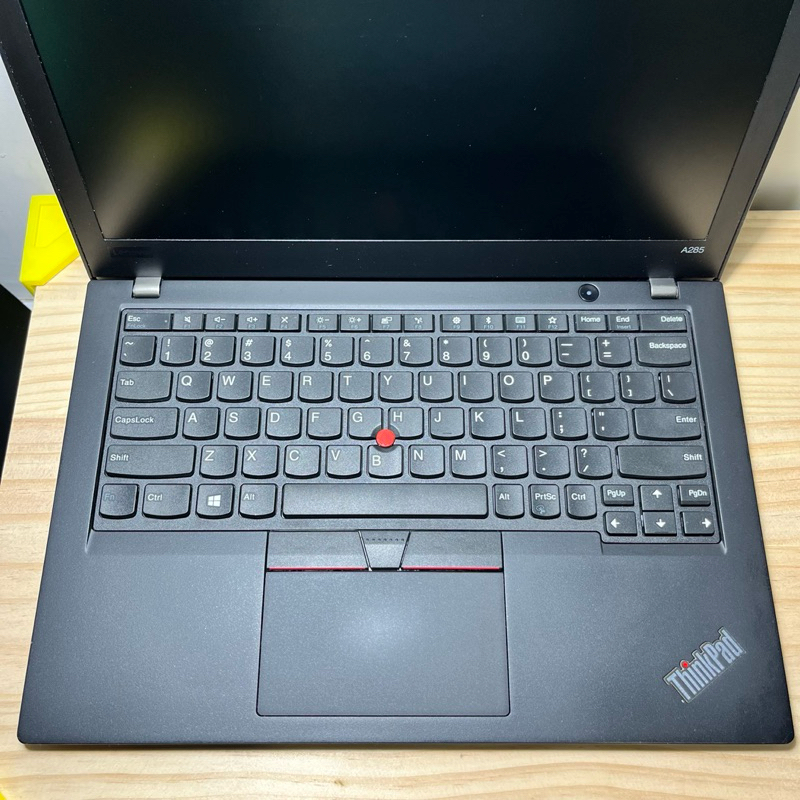 Lenovo Thinkpad AMD12吋筆電A285(R5-2500U 4核8緒/8G/SSD256G/win10)