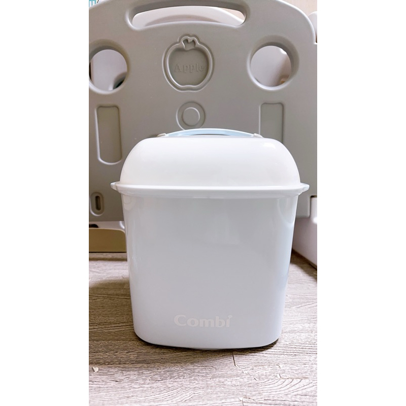 ［二手/面交］Combi Pro 360 奶瓶保管箱