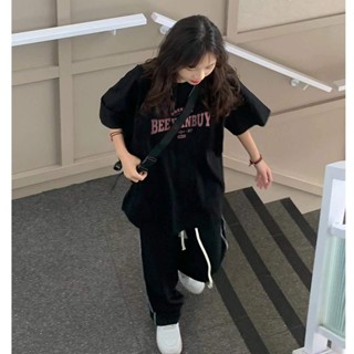 巨時髦好看！ 短袖T恤 短袖上衣 t恤女 顯瘦上衣 美式復古 寬鬆上衣 設計感上衣 蓋屁股上衣 字母短袖 學生黨衣服