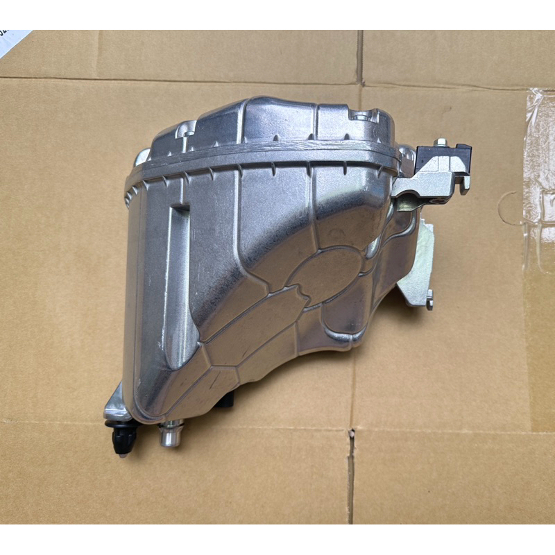 BMW B48 B58 鋁製副水箱 儲水桶 副水桶 G30