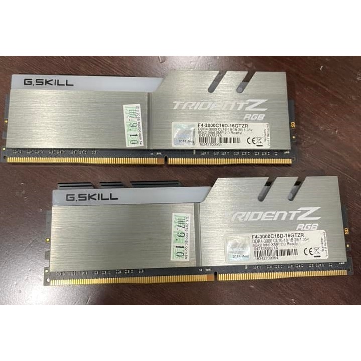 芝奇 幻光戟 DDR4 8Gx2 3000MHz 記憶體 雙通道 2條合售 正常使用 無盒裝