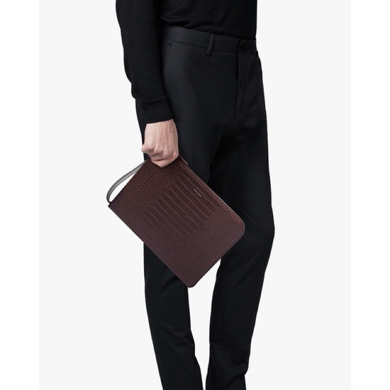 正韓🇰🇷 FIND KAPOOR CLUTCH 32 CROCO SET質感鱷魚紋咖啡手拿包