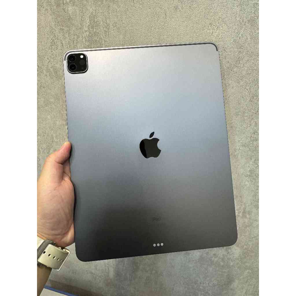iPad Pro 12.9" 第四代 Wifi版 128G 太空灰色 漂亮無傷 只要20000 !!!