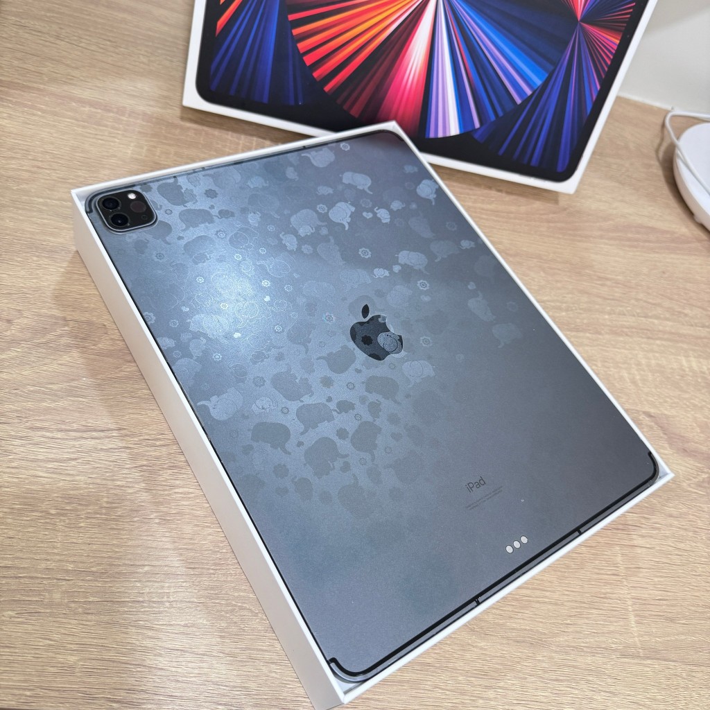 iPad Pro 五代12.9吋256g WiFi+行動網路 灰色