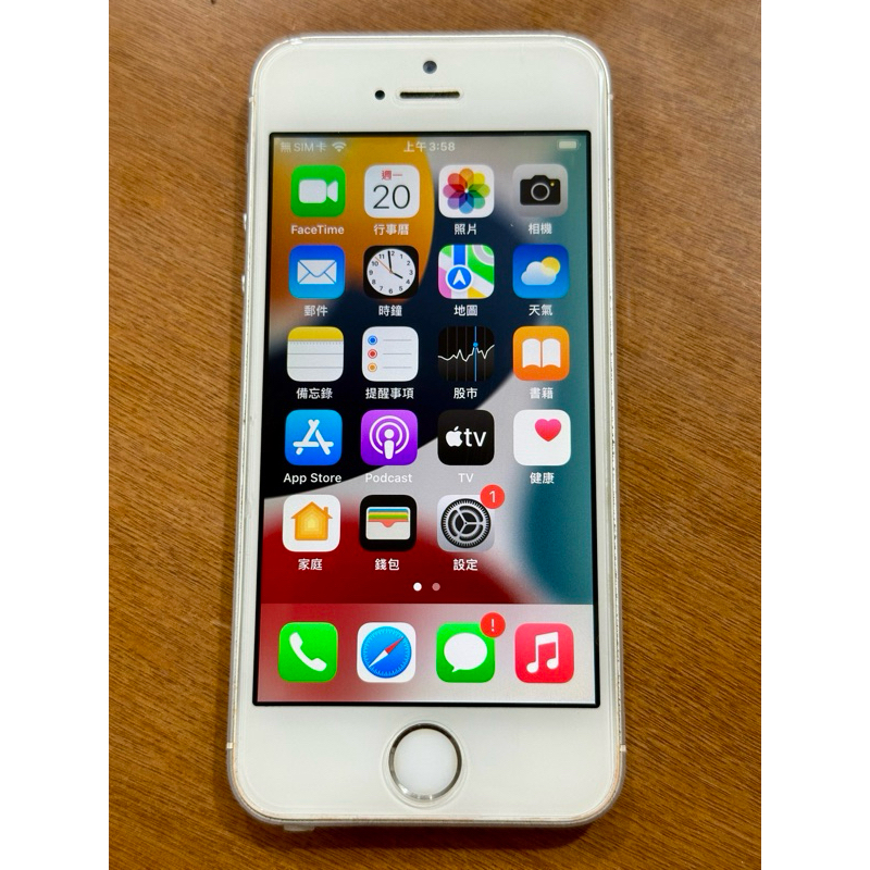 iPhone SE 一代 64G 現貨 九成新 台灣公司貨 剛換新電池 物主自售 非整新福利機