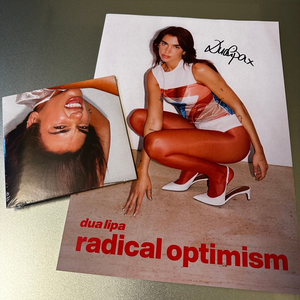 Dua Lipa 杜娃黎波 - Radical Optimism 專輯限定親筆簽名/親簽 CD + 彩膠 + 獨家海報