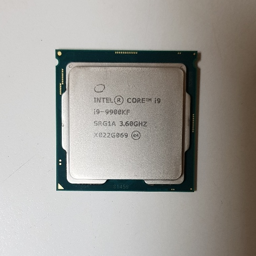 intel Core i9-9900KF 1151腳位 8核心 九代 CPU 附黑化銅芯散熱風扇 功能正常