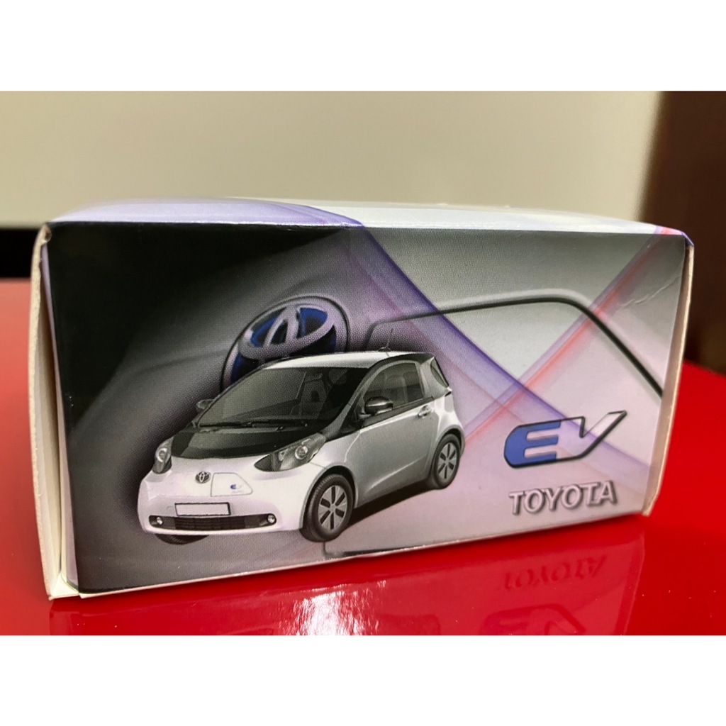 【CH自售】TOYOTA iQ EV 豐田 LED 迴力車 1:43 和泰 原廠精品 交車禮 模型車 玩具車 絕版 限量