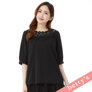betty’s貝蒂思(31)花花鏤空蕾絲寬領雪紡上衣(共二色)
