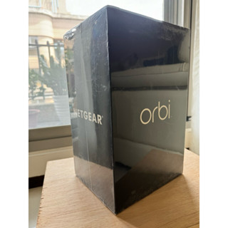 全新NETGEAR Orbi RBR960 WiFi 7機皇機種路由器-主機一臺//訊號超強-無需牽醜醜網路線觀看MOD
