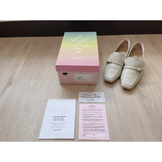 ［二手］Ann’s手工MIT綿羊皮真皮珍珠釦粗跟樂福鞋4.5cm-米色