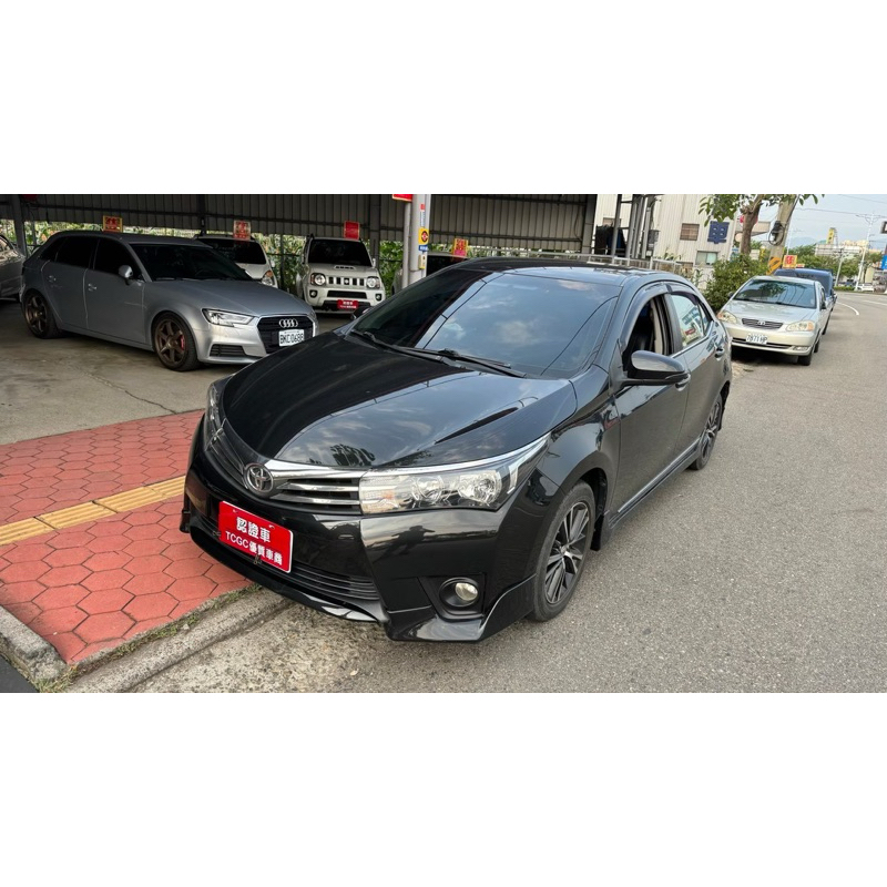 2015 Altis 1.8 頂級 免鑰匙