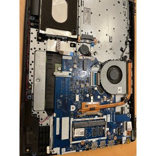 筆電零件機：聯想lenovo I5 7200u，整機鍵盤面新,沒有保固，售出不退！桃園