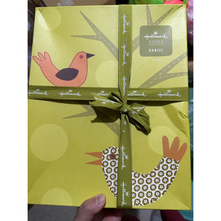 Hallmark 女寶禮盒～全新