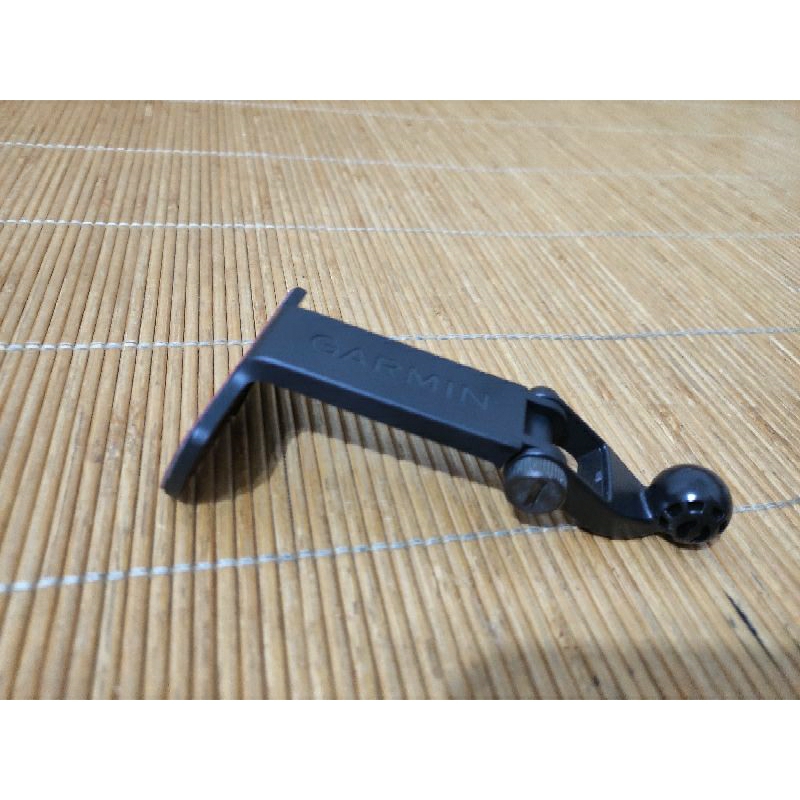 Garmin GBC 30行車記錄器之原廠車架，二手品，功能正常，附耐熱雙面膠，方便固定用