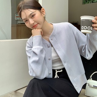 平價衣著 小香風外套 秋天女裝 圓領長袖開釦外套 開釦外套 夾克 外套 棒球外套 棉質外套 棒球服 美式復古上衣
