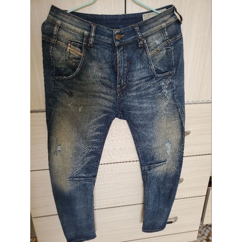 復古牛仔褲有彈性Levis，腰圍內有鬆緊修身顯瘦M-L適合多件可議（內刷毛褲L號）（兩件免運）保暖