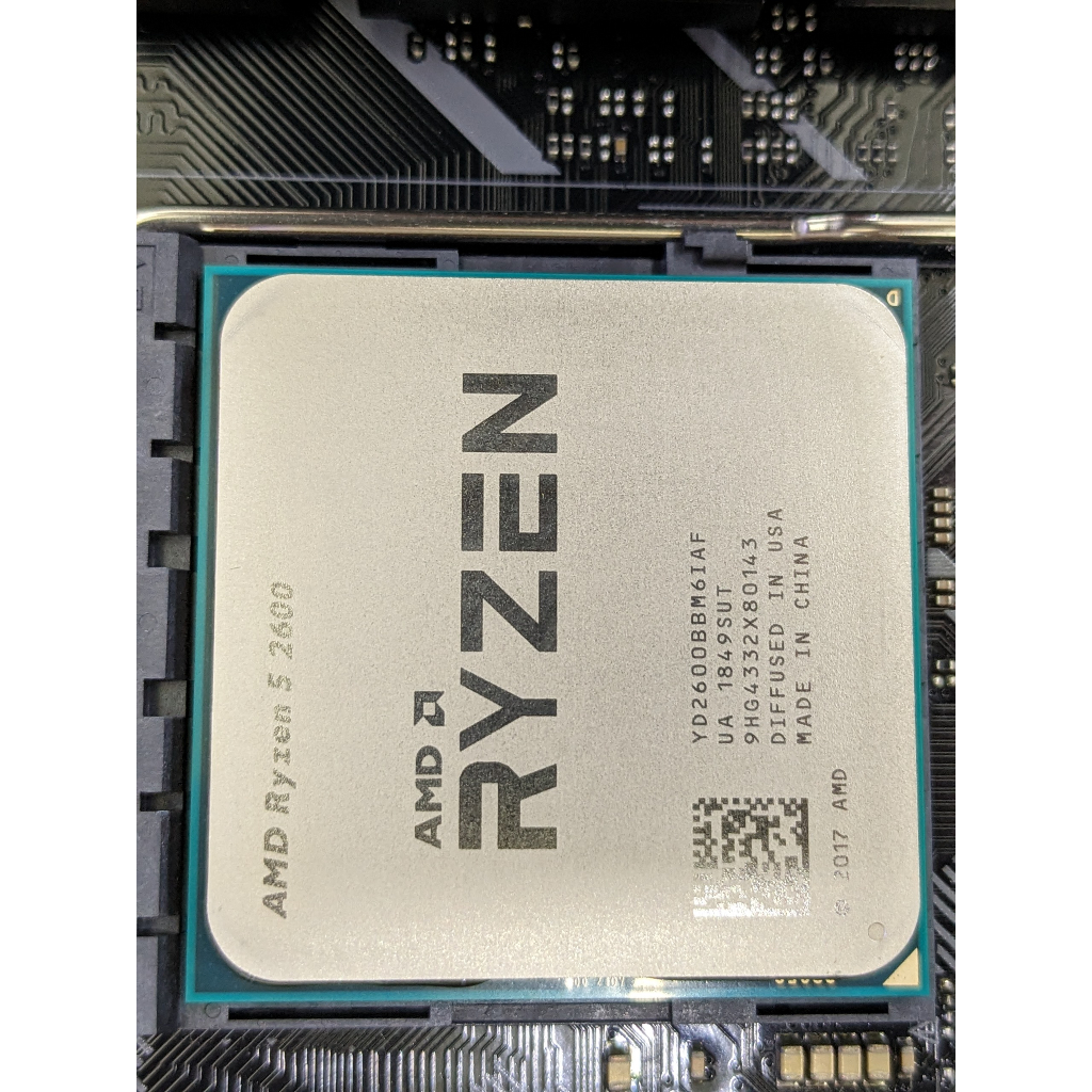 AMD Ryzen 5 2600 6核12緒處理器 二手良品 無風扇