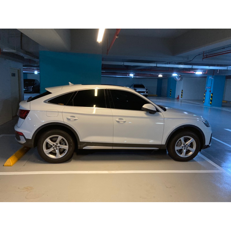 Audi 奧迪 Q5 原廠18吋鋁圈含胎