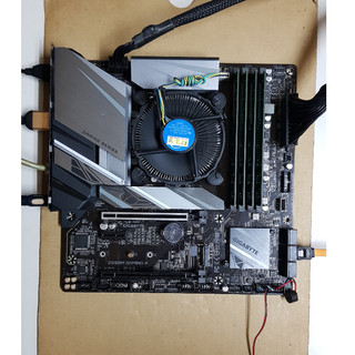 GIGABYTE 技嘉 Z590M GAMING X 主機板 1200腳位 Z590 H570