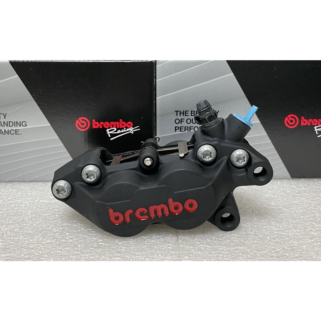  BREMBO 基本對四/黑底紅字/卡鉗/對四/單插銷 (右邊) 活塞30/34 孔距40mm