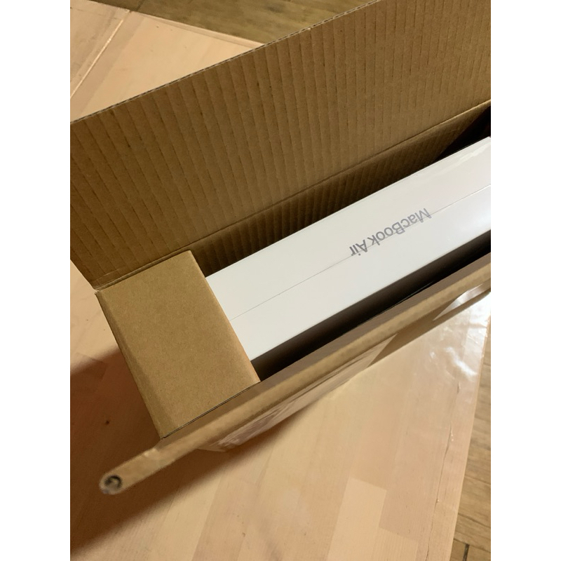 Apple Macbook Air M1 8g 256g 太空灰