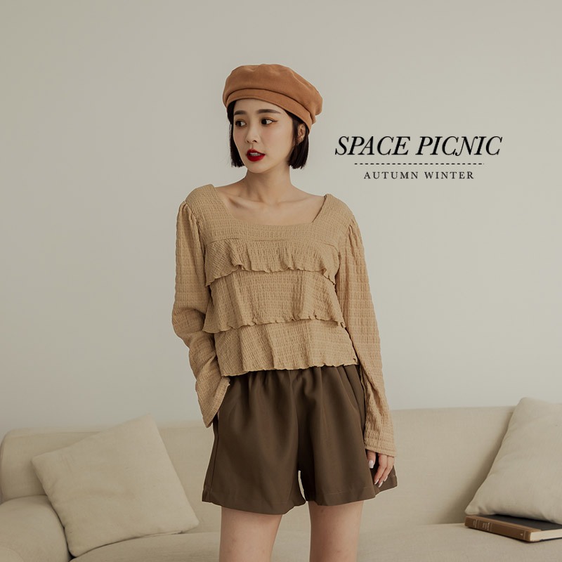 Space Picnic｜方領蛋糕短版上衣-2色【C23091004】