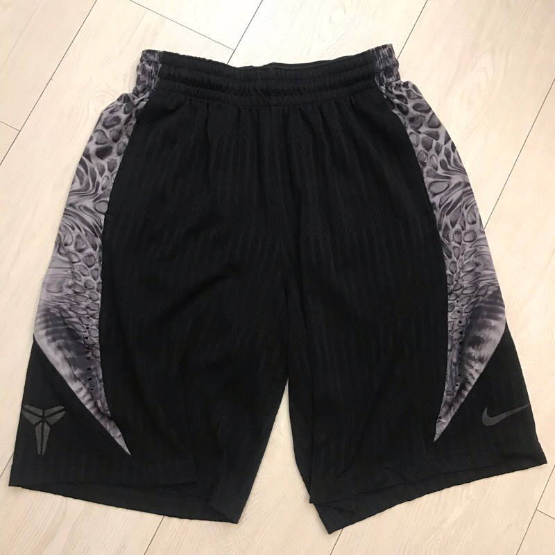 NIKE 男子AS KOBE OBSESS SHORT短褲 597352-010 size L