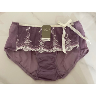 蕾黛絲 紫色蕾絲內褲 尺寸：M