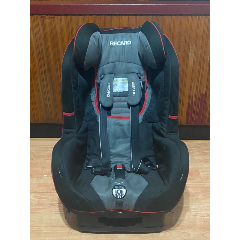 Recaro 兒童汽車安全座椅 二手.限自取（可坐至7歲）