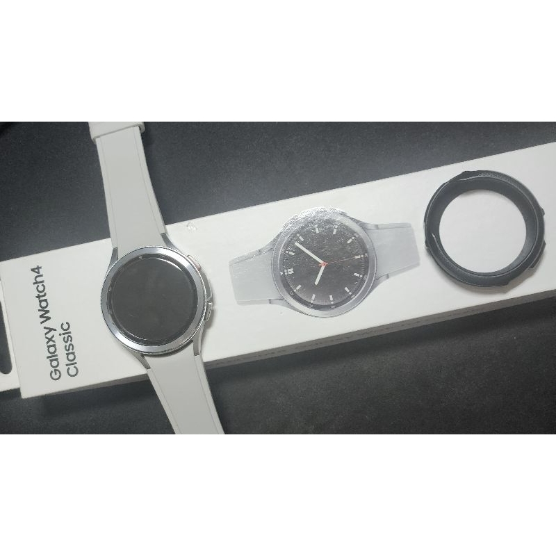 三星 Galaxy Watch4 Classic 46mm 藍芽 鈦灰銀