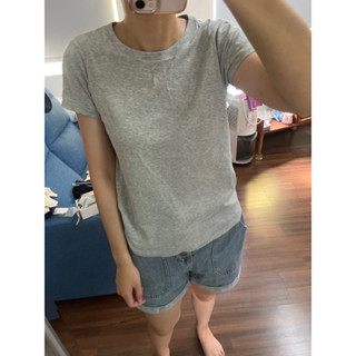 ［公主皮箱-二手］lativ灰色棉質短袖圓領素色上衣