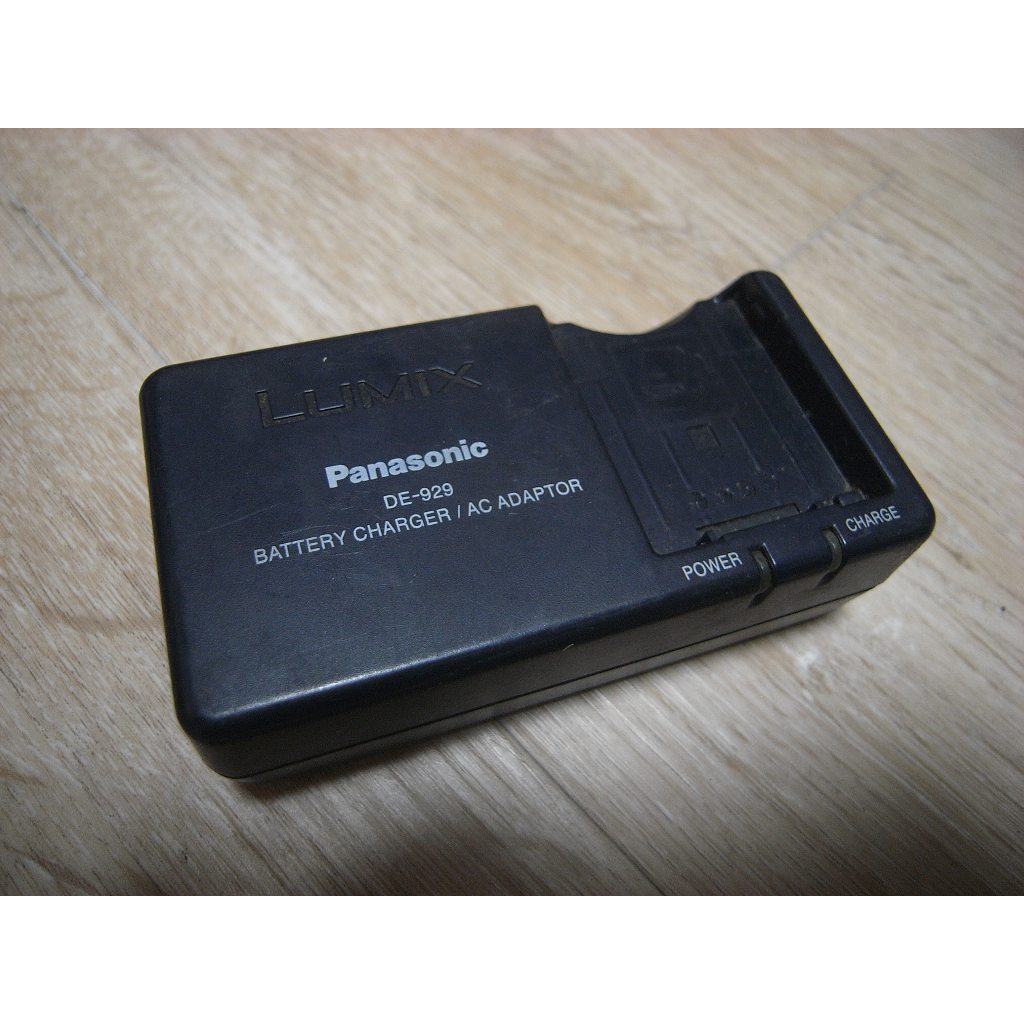 二手 國際牌Panasonic 數位相機 LUMIX 系列 DE-929 原廠鋰電充電器