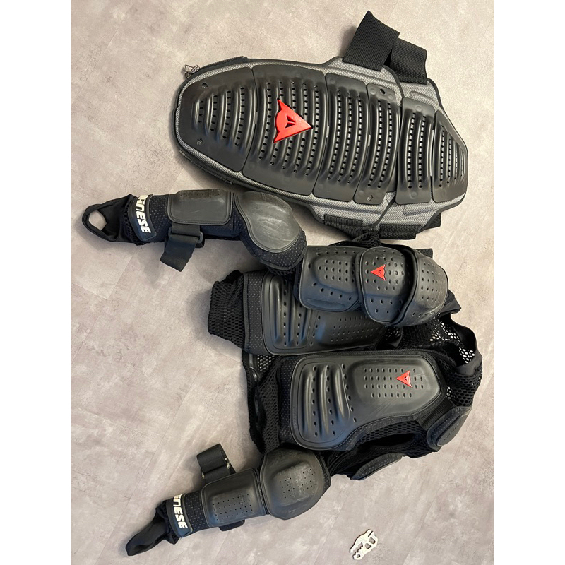 dainese 防摔衣