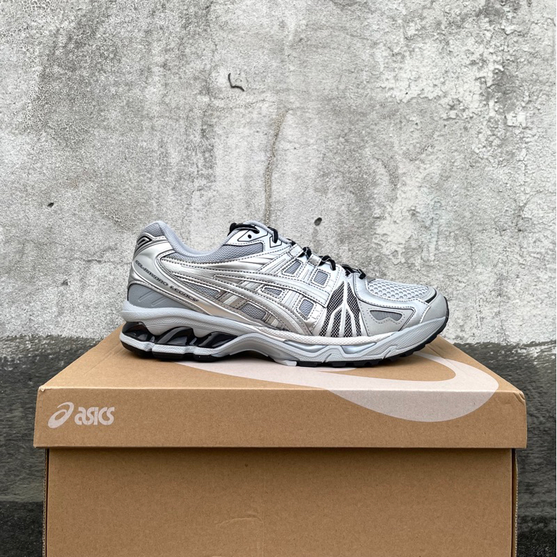 (Sold) ASICS GEL-KAYANO LEGACY / Pure Silver 30 週年限定 銀色