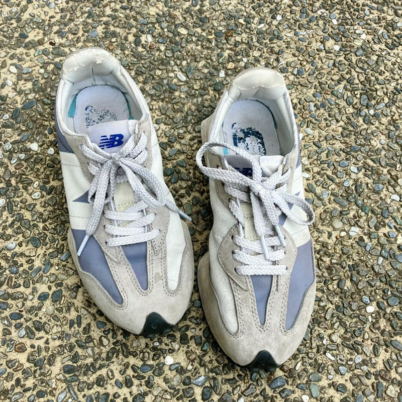 絕版色🤍new balance 327 元祖灰 IU同款👟 韓妞必備～ 休閒鞋 穿搭鞋 復古鞋 鞋子 2