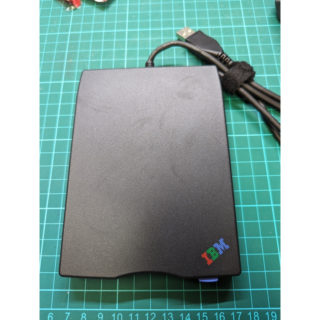 【卡卡】IBM mpf82e 3.5吋外接式磁碟機