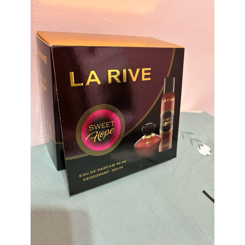 LA RIVE SWEET HOPE (香水90ml+噴霧)香水禮盒