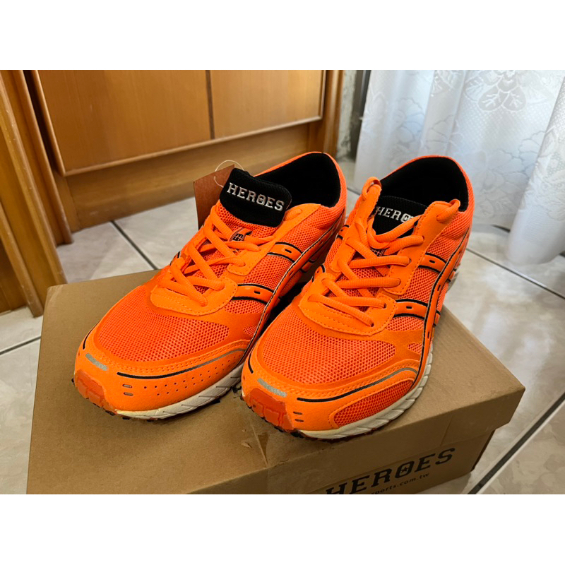 ［全新］HYPER HEROES 橘色慢跑鞋 HR-0012 尺寸25.5公分