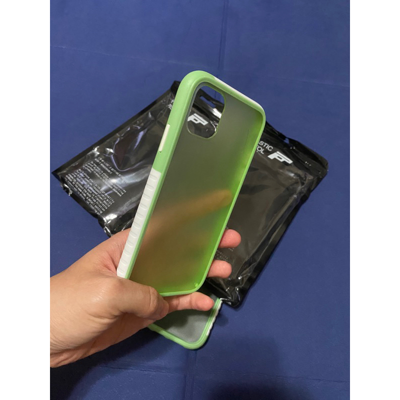 全新 二手價iPhone11手機殼 綠色