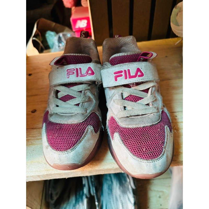 女童鞋FILA19碼亮燈鞋