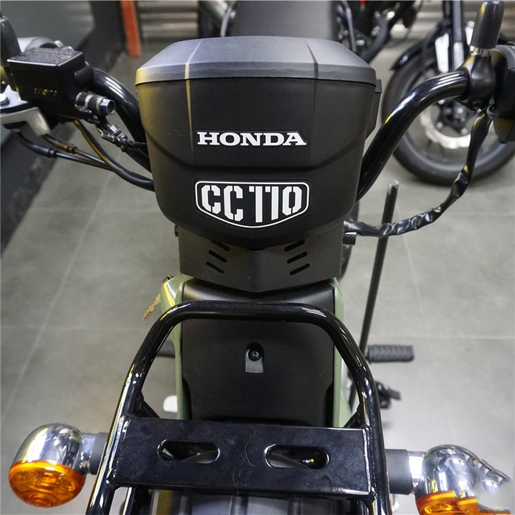 Cross Cub 110裝飾板 適用於 Honda Cross Cub 110改裝復古尾燈裝飾板 CUB110  CU