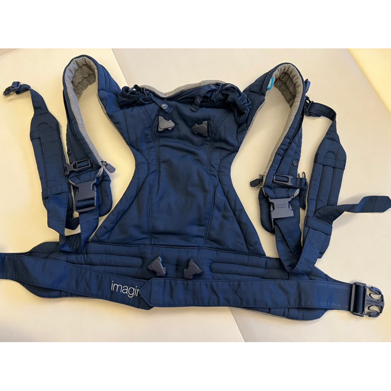 《二手》WMM 3p3揹巾（深藍款）含新生兒坐墊/收納袋/說明書及原廠外盒