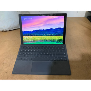 Microsoft Surface Pro 4(i5-6300U/4GB/256GB SSD)