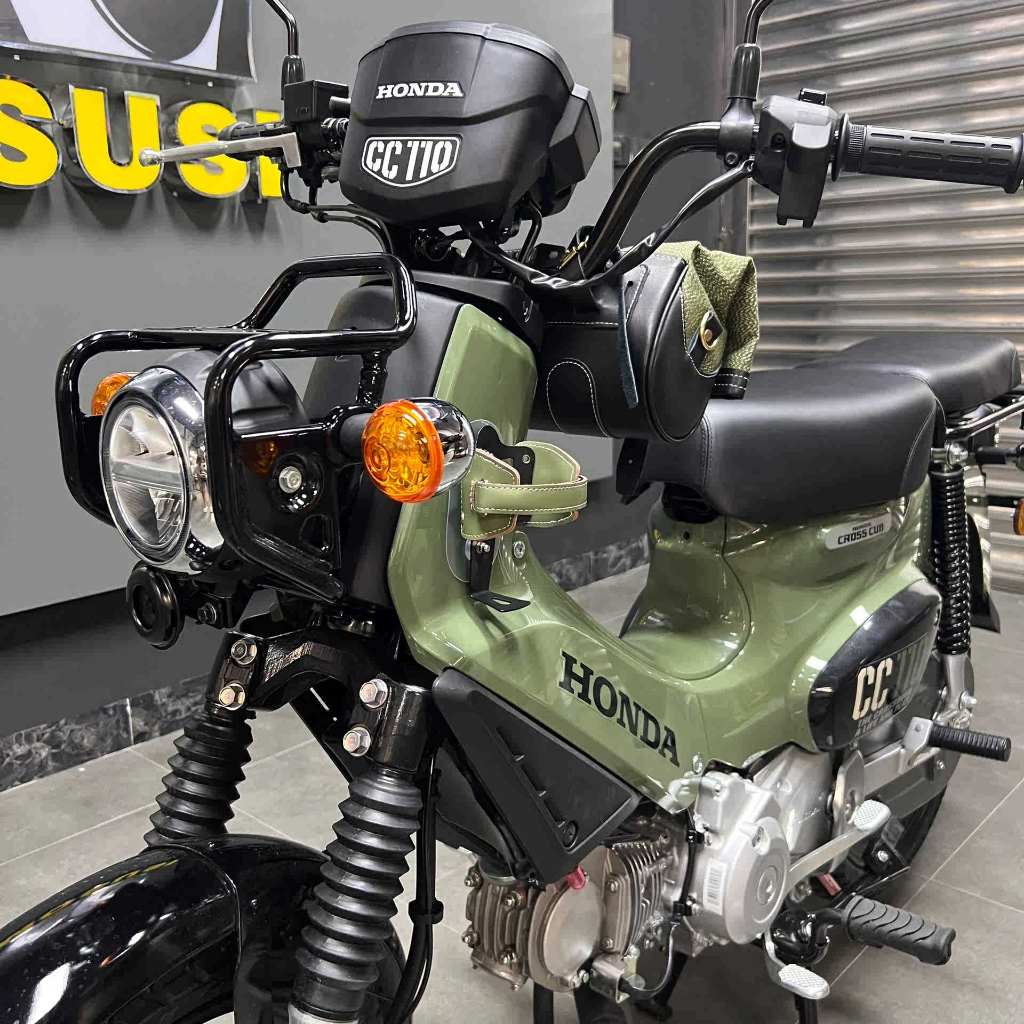 CC110鈦色杯架 適用於 Honda 魅力110改裝飲料架 CC110  CUB110燈眉