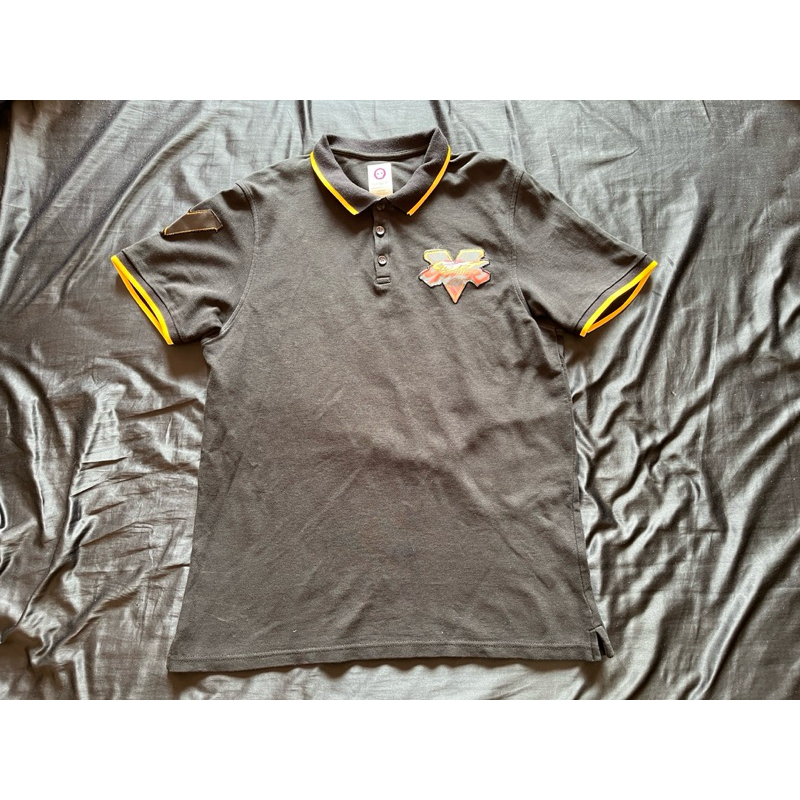 二手古著Vintage numskull快打旋風5 Street Fighter V Polo衫SZ L