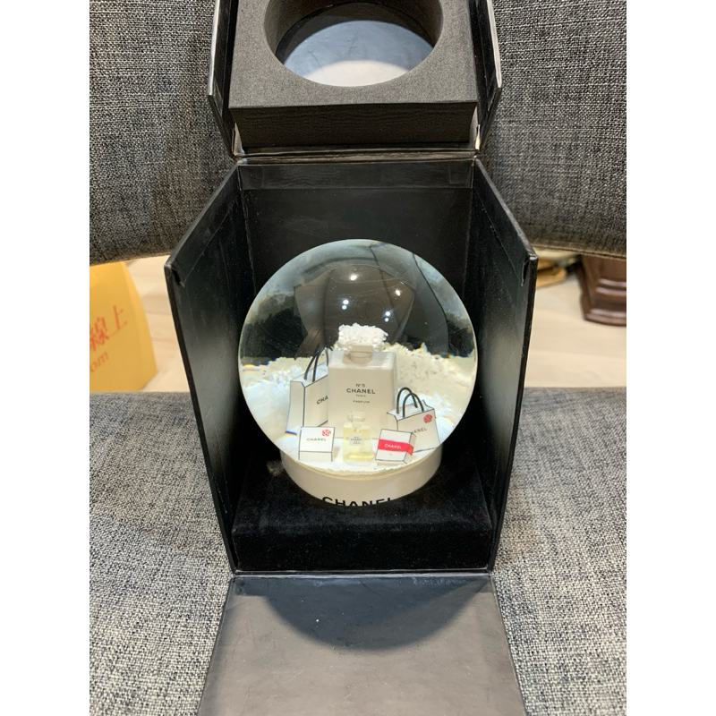 Chanel 2020年水晶球 雪花球 聖誕禮