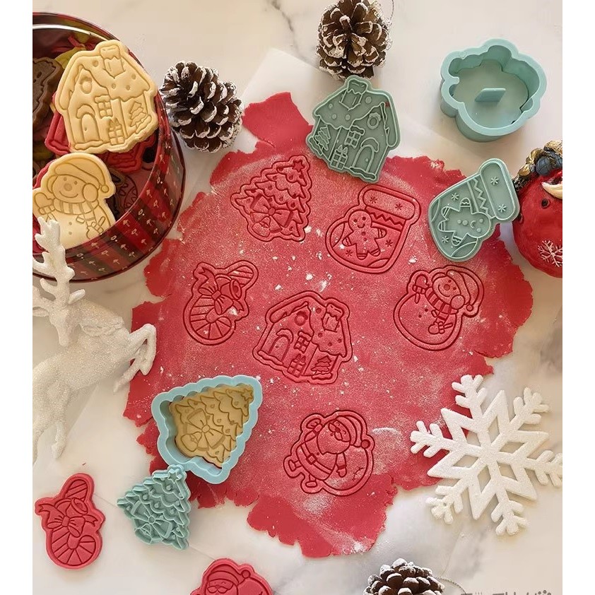 《U貝》聖誕Party!6件套聖誕節餅乾模 壓模 翻糖壓模 3D立體壓模 兒童 糖霜餅乾模🍬聖誕樹模/雪花ZA13-17