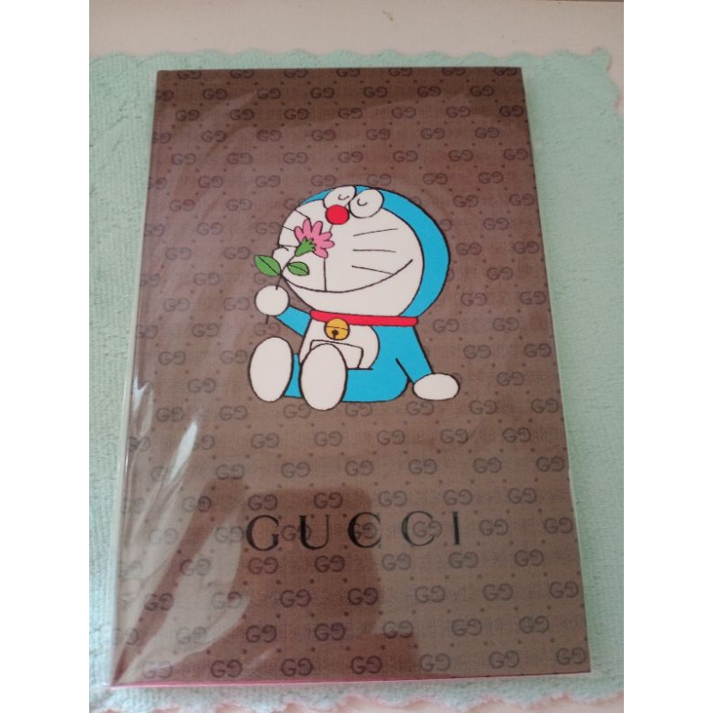 GUCCI x Doraemon聯名雜誌附贈筆記本（全新）